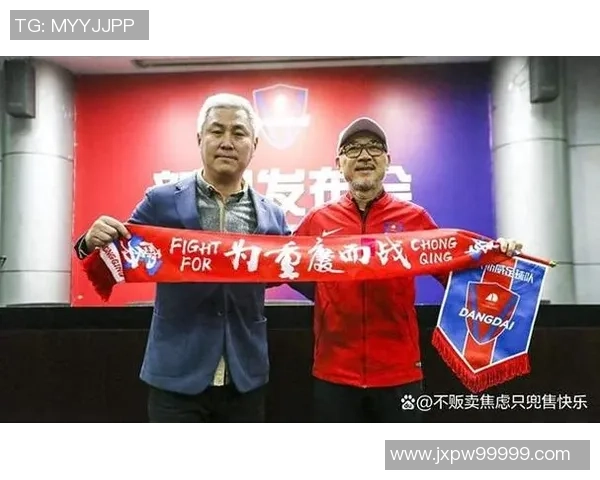 足球球星龙哥是谁 引领赛场风云的传奇人物解析视频